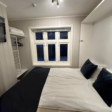 Stetind - Modern Apartment With Free Parking Narvik Extérieur photo