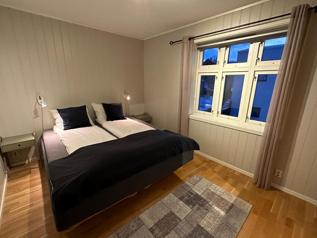 Stetind - Modern Apartment With Free Parking Narvik Extérieur photo